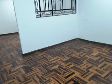 VENTA DE CASITA EN LA PERLA CALLAO a un paso de SAN MIGUEL…