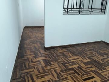 VENTA DE CASITA EN LA PERLA CALLAO a un paso de SAN MIGUEL…