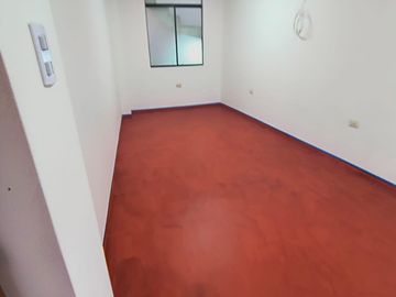 VENTA DE CASITA EN LA PERLA CALLAO a un paso de SAN MIGUEL…