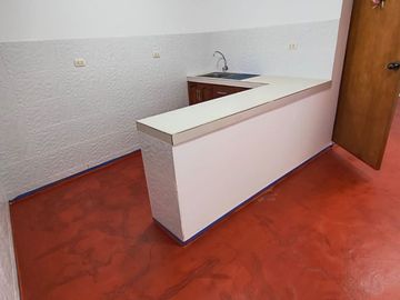 VENTA DE CASITA EN LA PERLA CALLAO a un paso de SAN MIGUEL…