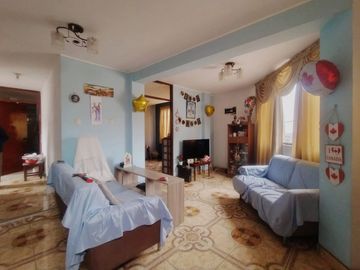 VENTA DE CASA EN ESQUINA DE 167M2 A CUADRA Y MEDIA DE LA PANAMERICANA NORTE