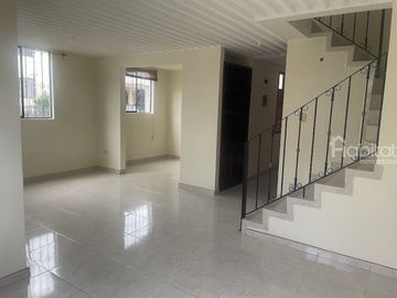 VILLA DEL VIENTO ESQUINERA CON AMPLIACIÓN