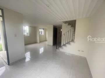 VILLA DEL VIENTO ESQUINERA CON AMPLIACIÓN