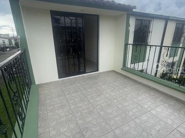 VILLA DEL VIENTO ESQUINERA CON AMPLIACIÓN