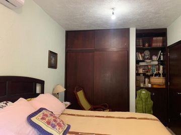 VENDO CASA EN LA 2DA SECCION DE SIGLO XXI