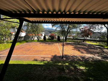 VENTA CASA EN CUMBAYA