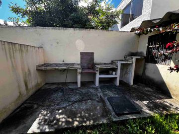 VENTA CASA EN CUMBAYA