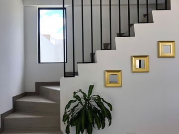 Casas de venta en Sangolquí de 3 dormitorios, Quito - Ecuador