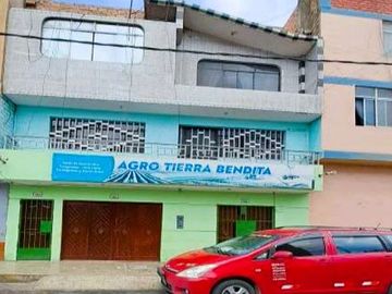 REMATO INMUEBLE DE 03 PISOS, BARRANCA