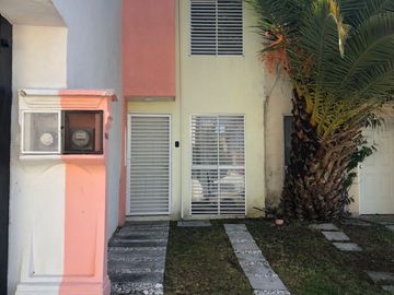 CASA en VENTA en Fraccionamiento Hacienda SANTA CLARA, Puebla, Puebla