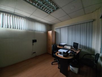 Venta de edificio en Urdesa Central Guayaquil, Ecuador.