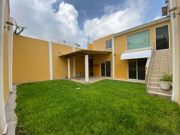 CASA EN VENTA LITORAL 2641