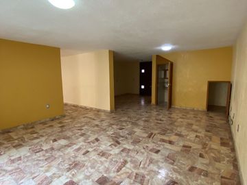 CASA EN VENTA LITORAL 2641