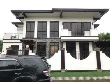 Pre-Owned House & Lot in Ciudad de Calamba-MC