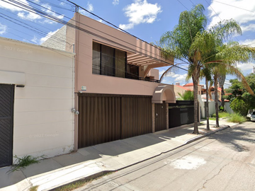 VENTA DE CASA AGUASCALIENTES JARDINES DE LA CONCEPCION