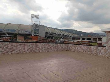 VENDO HOSTAL PARA ESTRENAR, CERCA  ROOSEVELT SECTOR ESTADIO, CALI COLOMBIA