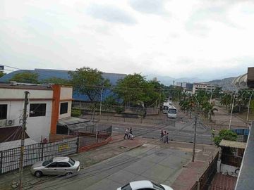 VENDO HOSTAL PARA ESTRENAR, CERCA  ROOSEVELT SECTOR ESTADIO, CALI COLOMBIA