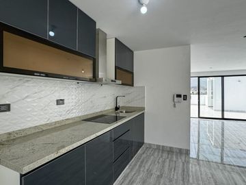 Venta De Departamento En La Molina De Estreno