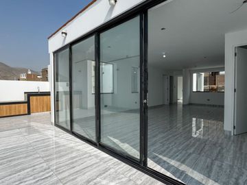 Venta De Departamento En La Molina De Estreno