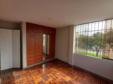 VENTA DEPARTAMENTO CERCADO DE LIMA LIMITE CON PUEBLO LIBRE