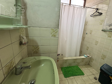 VENDO CASA FRENTE AL MALLPLAZA COMAS