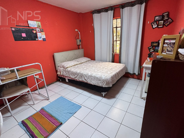 VENDO CASA FRENTE AL MALLPLAZA COMAS