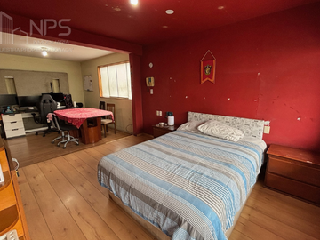 VENDO CASA FRENTE AL MALLPLAZA COMAS