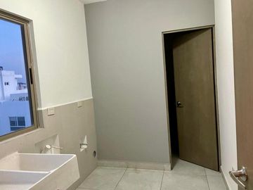 CASA EN VENTA EN ESCOBEDO, NUEVO LEÓN