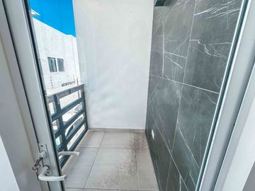 CASA EN VENTA EN ZONA VILLA ALBERTINA, PUEBLA.