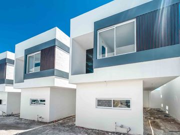 CASA EN VENTA EN ZONA VILLA ALBERTINA, PUEBLA.