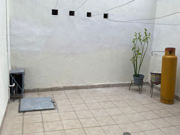 Casa en VENTA en esquina en Fracc. Tecnológico I