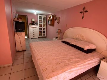 Casa en VENTA en esquina en Fracc. Tecnológico I