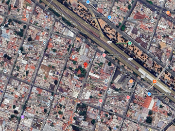 Extensa Casa en Venta en Santa Martha Acatitla, Iztapalapa.