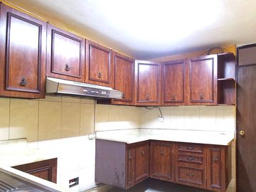 ¡OCASION! DPTO 1°PISO A UN PASO DE GAMARRA