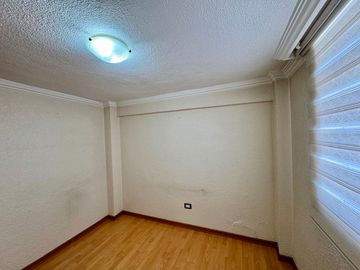VENDO DEPARTAMENTO DE TRES DORMITORIOS EN LA AV. EL INCA Y SEIS DE DICIEMBRE