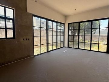 CASA EN VENTA EN LAS FUENTES
