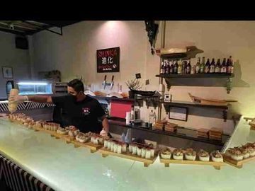 Se vende restaurante y hospedaje en San Bartolo