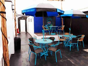 Se vende restaurante y hospedaje en San Bartolo