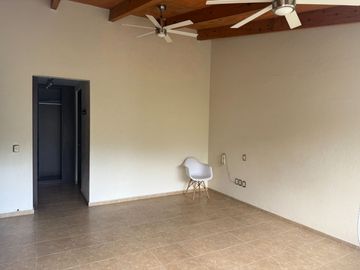 CASA RENTA