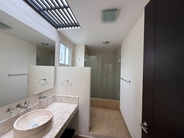 CASA RENTA