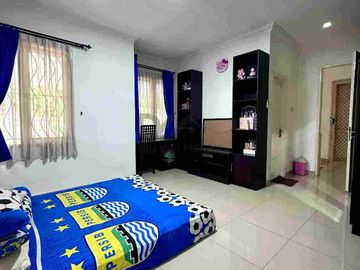 Dijual Rumah Hook Furnished Siap Huni di Neo Catalonia, Nusa Loka BSD City