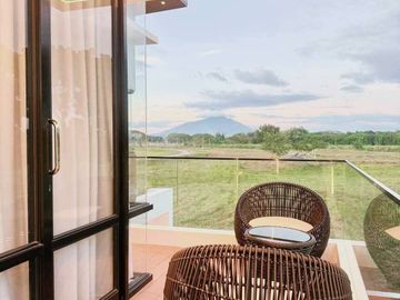 FOR SALE MODERN SMART HOME WITH SWIMMING POOL