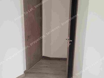 Suite de Venta República del Salvador por estrenar.