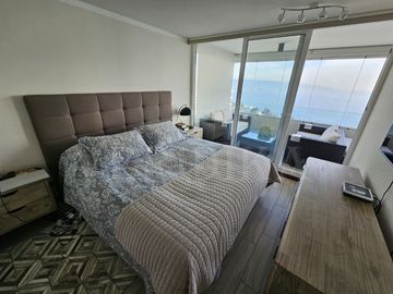 Vendo depto. en Edmundo Eluchans 3d, 2b, 2 estac. y bodega.