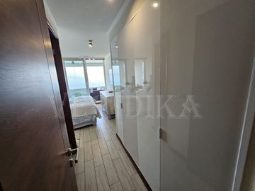 Vendo depto. en Edmundo Eluchans 3d, 2b, 2 estac. y bodega.