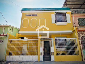 Casa en venta en Guayacanes, Guayaquil