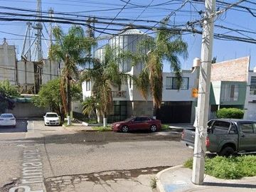 VENTA DE CASA CIRNCUNVALACION NTE AGUASCALIENTES