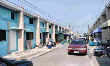 Inner Townhouse with 2 Bedrooms and 1 T&B