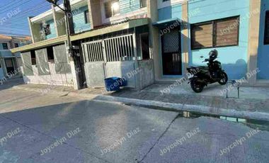 Inner Townhouse with 2 Bedrooms and 1 T&B