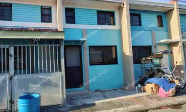 Inner Townhouse with 2 Bedrooms and 1 T&B